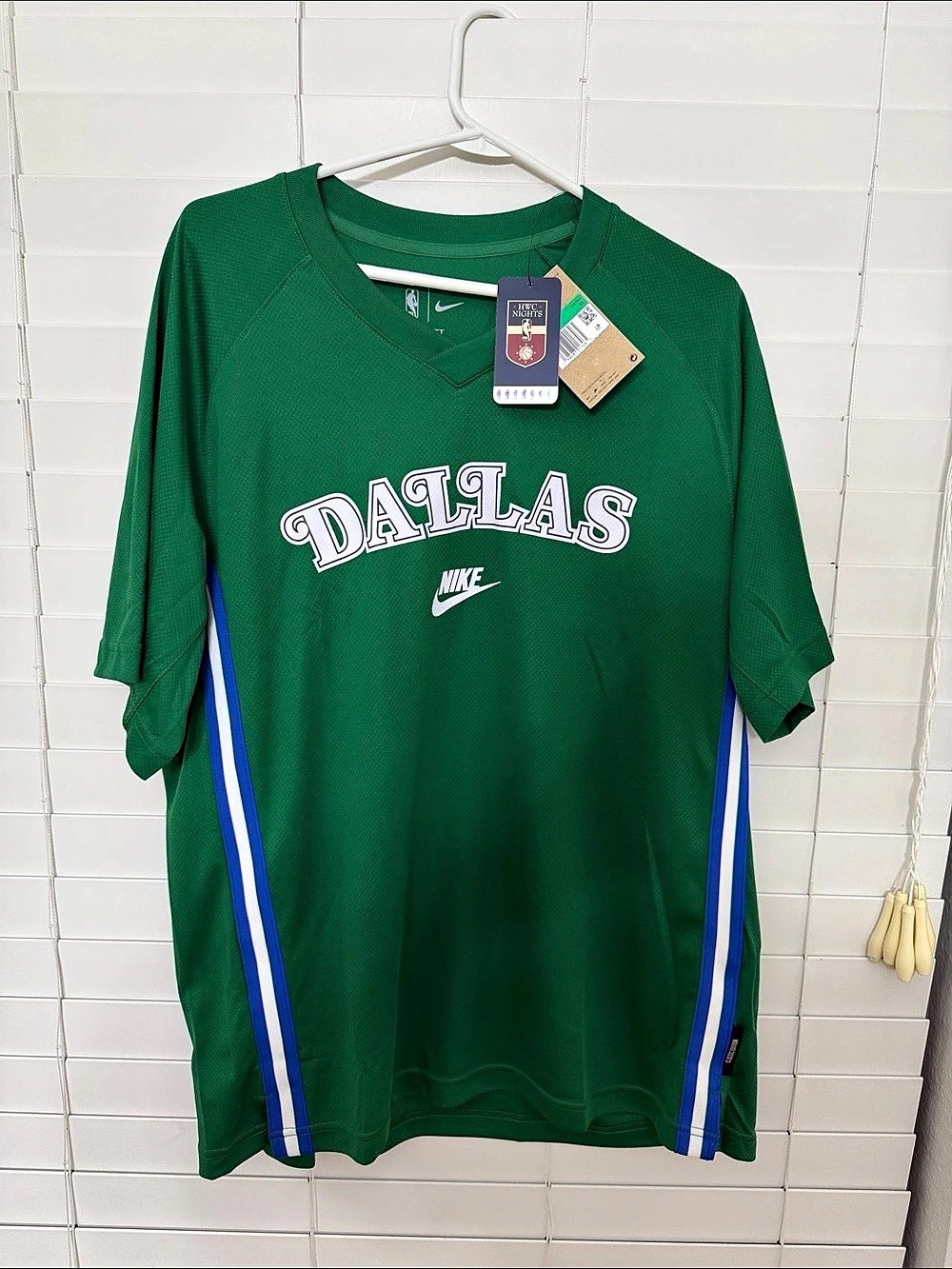 NWT Nike DRI-FIT Dallas Nike NBA Classic Edition jersey Dallas NBA Jersey Green